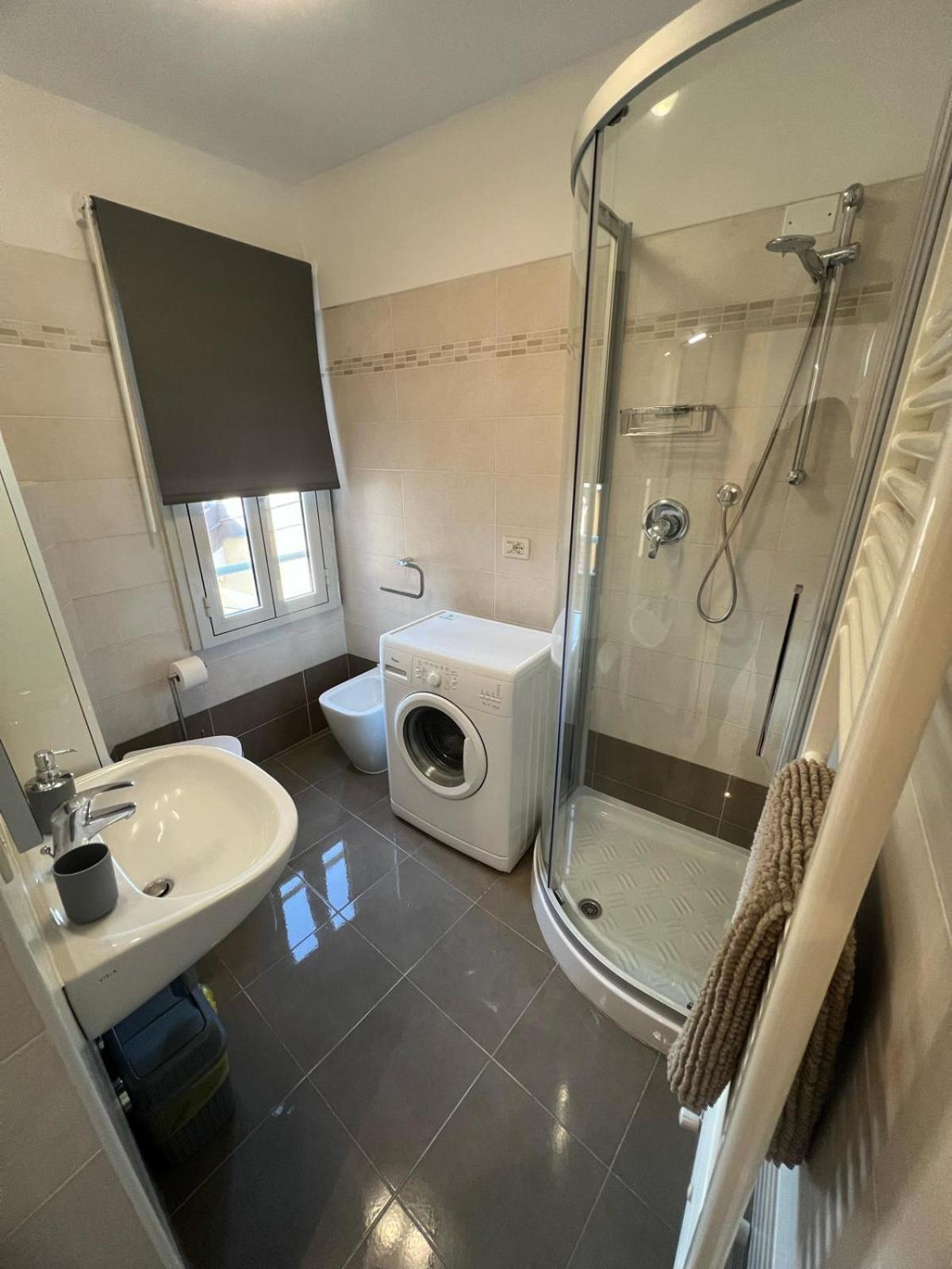 Casa Anna Apartment Бардолино Екстериор снимка
